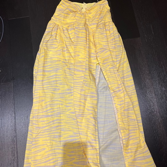 Yellow maxi skirt set - Picture 7 of 9